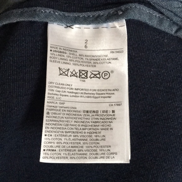 Dark blue linen blazer by GAP. - Picture 4 of 4